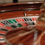 Математический анализ игры рулетка в казино с диаграммами вероятностей